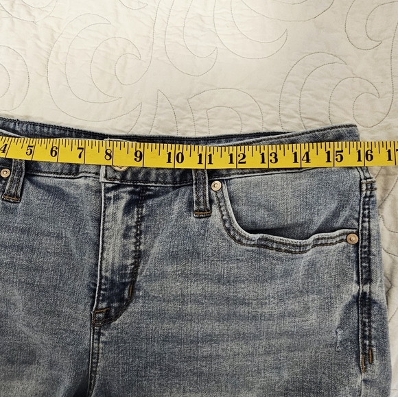 Seven7 Denim Raw Hem Blue Women's Shorts Size 10 - Picture 6 of 7